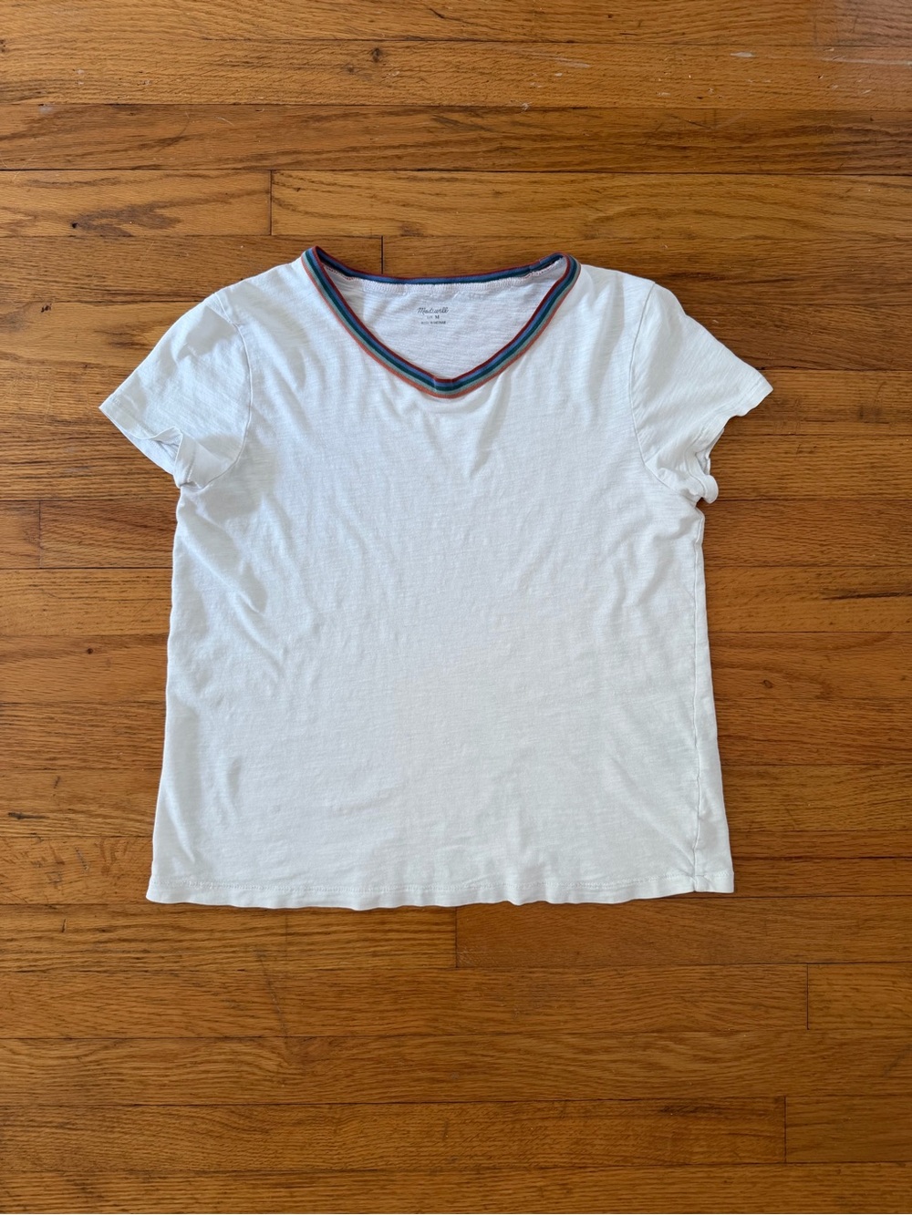 Madewell White V-Neck Tee Multicolor Stripe Trim Short Sleeve Size Medium